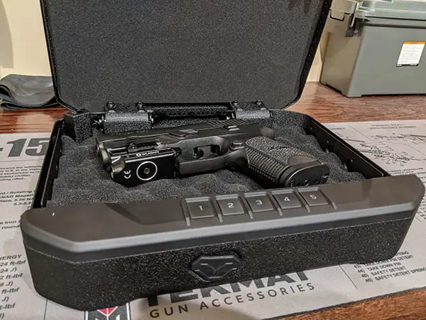 vaultek ve20 storage capacity - compact pistol