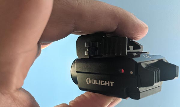 Battery level indicator on pistol flashlight